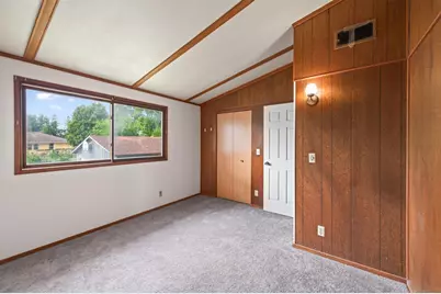 1582 3rd Street E, Saint Paul, MN 55106 - Photo 22