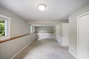 8944 Darnel Rd, Eden Prairie, MN 55347 - Photo 36