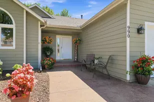 990 Ticonderoga Trail, Eagan, MN 55123 - Photo 4