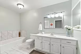 990 Ticonderoga Trail, Eagan, MN 55123 - Photo 16