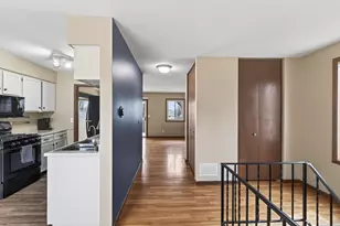 7023 146th St Ct, Apple Valley, MN 55124 - Photo 6
