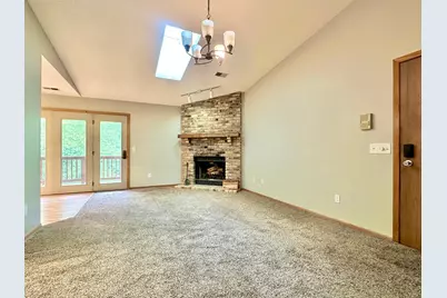 18462 Creeks Bend Drive, Minnetonka, MN 55345 - Photo 8