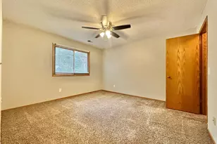 18462 Creeks Bend Dr, Minnetonka, MN 55345 - Photo 18