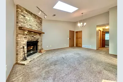 18462 Creeks Bend Drive, Minnetonka, MN 55345 - Photo 6