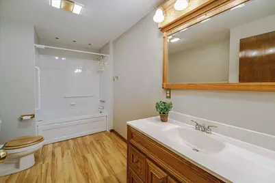 1060 Dennis Street S, Maplewood, MN 55119 - Photo 50