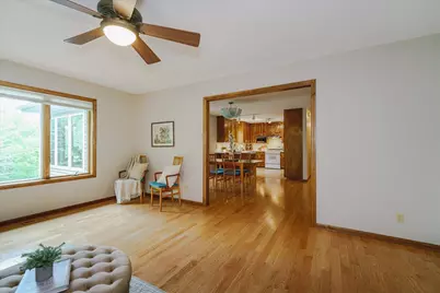1060 Dennis Street S, Maplewood, MN 55119 - Photo 18