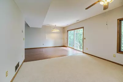 1060 Dennis Street S, Maplewood, MN 55119 - Photo 48
