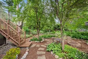 2824 Fernwood St, Roseville, MN 55113 - Photo 6