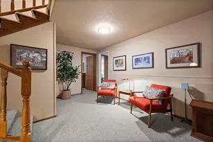 2824 Fernwood St, Roseville, MN 55113 - Photo 40