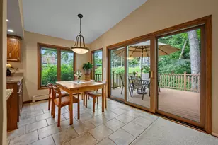 2824 Fernwood St, Roseville, MN 55113 - Photo 24
