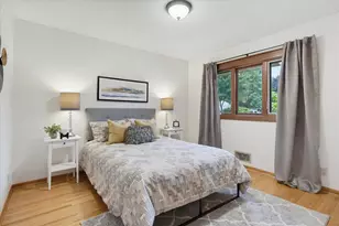 625 Summer St NE, Minneapolis, MN 55413 - Photo 18