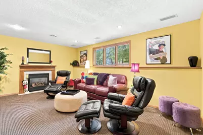 365 Windsor Lane, Mahtomedi, MN 55115 - Photo 32