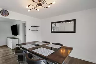 7040 Jersey Ave N, Brooklyn Park, MN 55428 - Photo 8