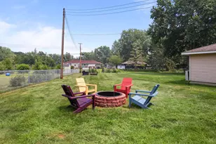 7040 Jersey Ave N, Brooklyn Park, MN 55428 - Photo 30