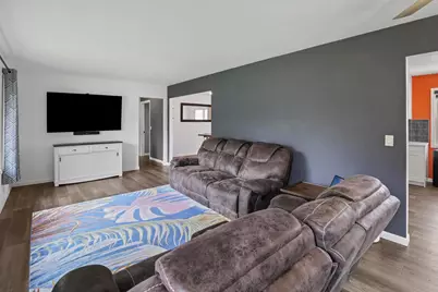 7040 Jersey Avenue N, Brooklyn Park, MN 55428 - Photo 12