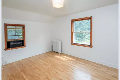 330 King Street W, Saint Paul, MN 55107 - Photo 32