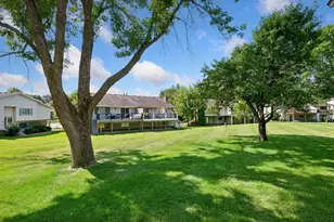 8515 W 97th St Cir, Bloomington, MN 55438 - Photo 26