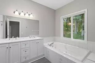 13150 Fordham Ct, Apple Valley, MN 55124 - Photo 12