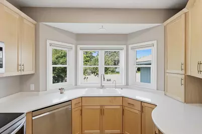 13150 Fordham Court, Apple Valley, MN 55124 - Photo 8