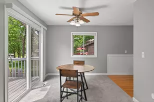 2210 Matterhorn Ln, Saint Paul, MN 55119 - Photo 6