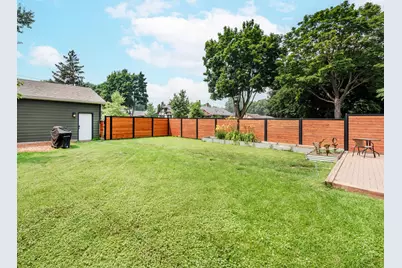 421 Snelling Avenue S, Saint Paul, MN 55105 - Photo 36