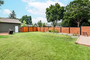 421 Snelling Ave S, Saint Paul, MN 55105 - Photo 36