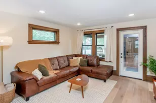 421 Snelling Ave S, Saint Paul, MN 55105 - Photo 8