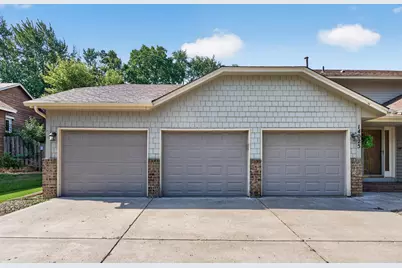 14025 87th Avenue N, Maple Grove, MN 55369 - Photo 2