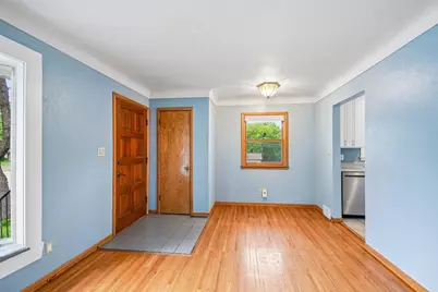 2154 William Street, Roseville, MN 55113 - Photo 6