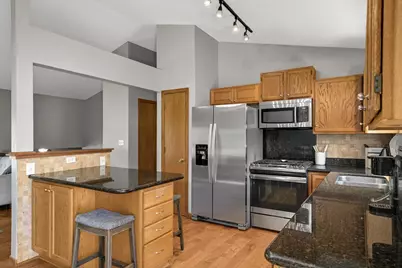 4089 Pennsylvania Avenue, Eagan, MN 55123 - Photo 12