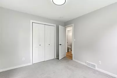 8200 Clinton Avenue S, Bloomington, MN 55420 - Photo 16