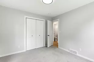 8200 Clinton Ave S, Bloomington, MN 55420 - Photo 16