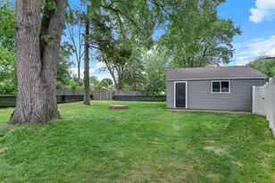 8200 Clinton Ave S, Bloomington, MN 55420 - Photo 28