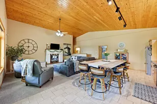 32955 Carlson Dr, Rochert, MN 56578 - Photo 12