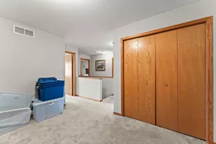 345 Roosevelt St S, Cambridge, MN 55008 - Photo 14