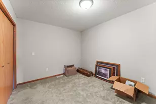345 Roosevelt St S, Cambridge, MN 55008 - Photo 16