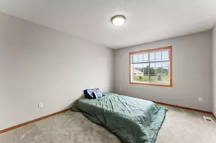 345 Roosevelt St S, Cambridge, MN 55008 - Photo 22