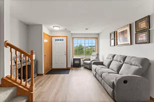 345 Roosevelt St S, Cambridge, MN 55008 - Photo 2