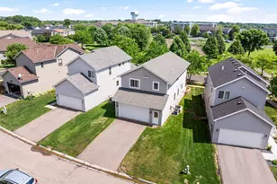 3062 Walden Dr, Chaska, MN 55318 - Photo 50