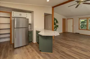 7300 30th St SE, Eyota, MN 55934 - Photo 6