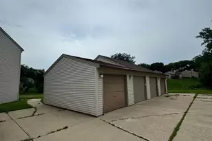 3608 10th Ln NW, Rochester, MN 55901 - Photo 8