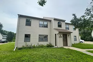 3608 10th Ln NW, Rochester, MN 55901 - Photo 1