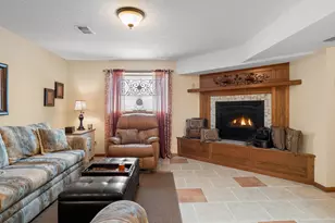 430 Cindy Ln, Owatonna, MN 55060 - Photo 28