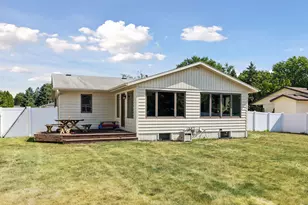 1349 20th St W, Hastings, MN 55033 - Photo 22