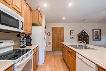 549 Oakwood Drive, Janesville, MN 56048 - Photo 18