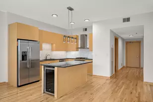 1240 S 2nd St, Minneapolis, MN 55415 - Photo 10