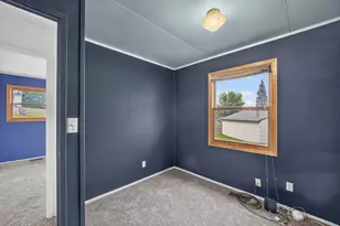 16 Carter Ln, Silver Bay, MN 55614 - Photo 12