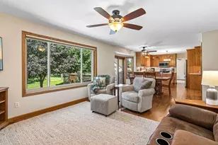 21071 Hyacinth Ave, Lakeville, MN 55044 - Photo 14