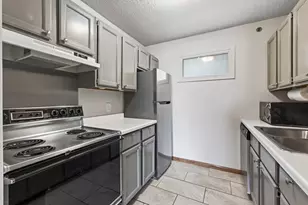 2150 Ridge Dr, Saint Louis Park, MN 55416 - Photo 8