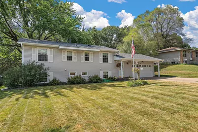 10908 Dahlia Street NW, Coon Rapids, MN 55433 - Photo 2